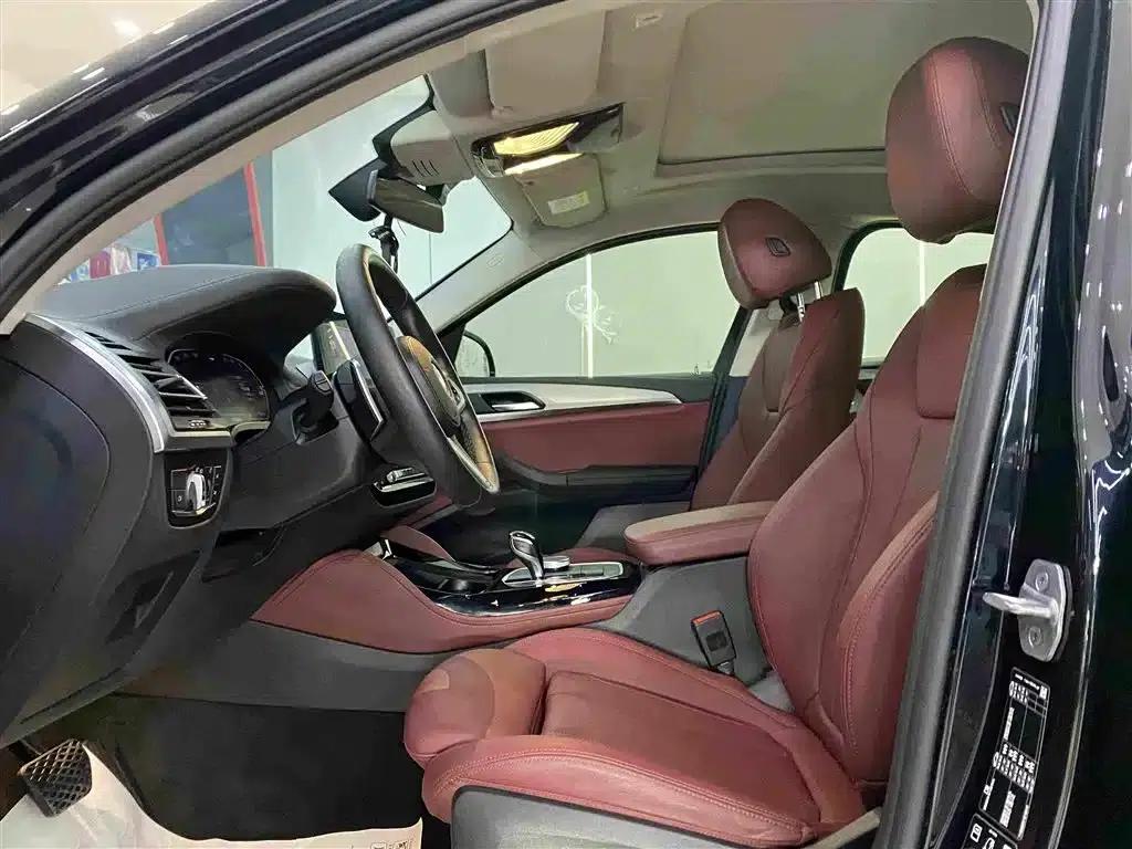 2022 BMW X4 xDrive 25i M Sport Package — миниатюра 7