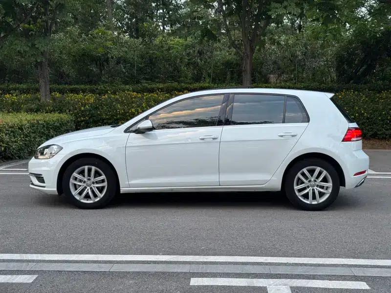 2018 Golf 230TSI Automatic Comfort — миниатюра 4