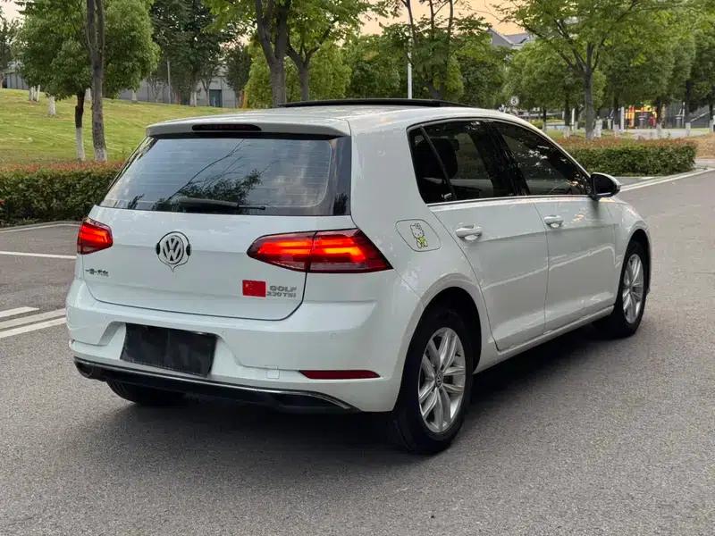 2018 Golf 230TSI Automatic Comfort — миниатюра 7