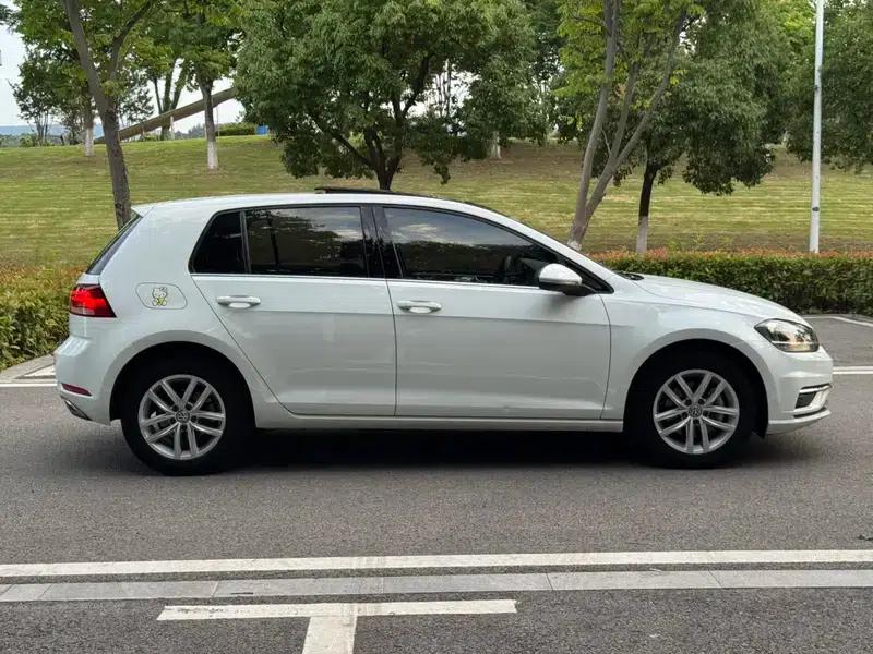 2018 Golf 230TSI Automatic Comfort — миниатюра 8