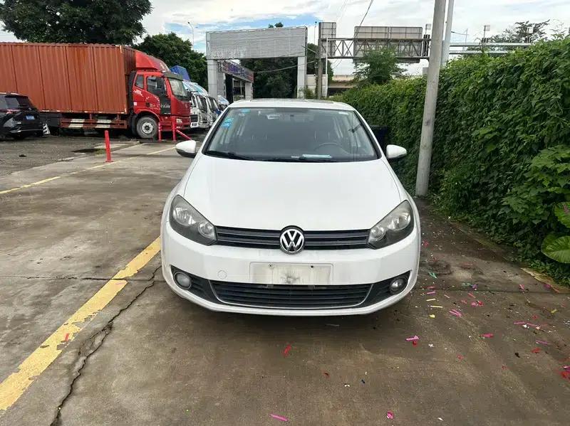 2014 Golf 1.6L Automatic Fashion Edition — миниатюра 2