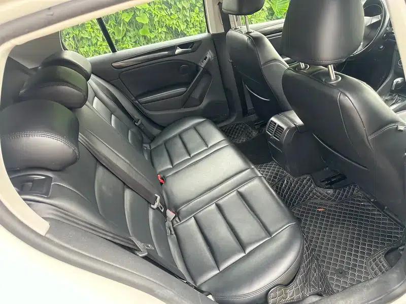 2014 Golf 1.6L Automatic Fashion Edition — миниатюра 8