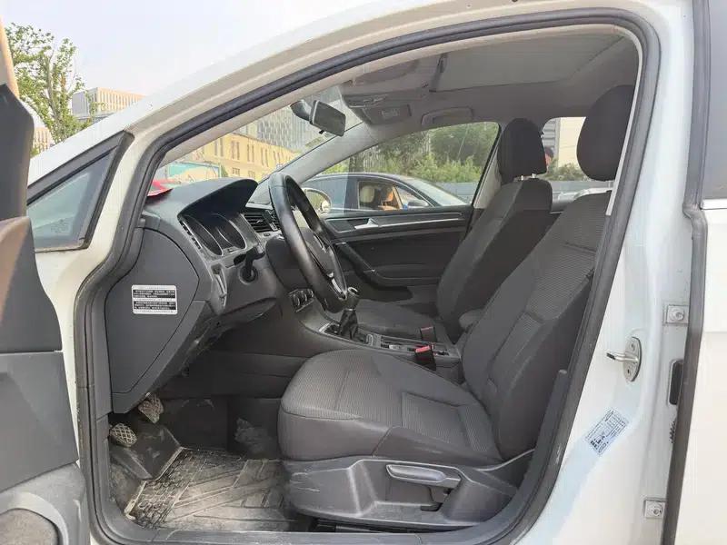 2016 Golf 230TSI Manual Comfort — миниатюра 12