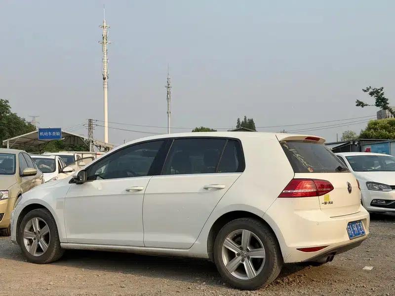 2016 Golf 230TSI Manual Comfort — миниатюра 4
