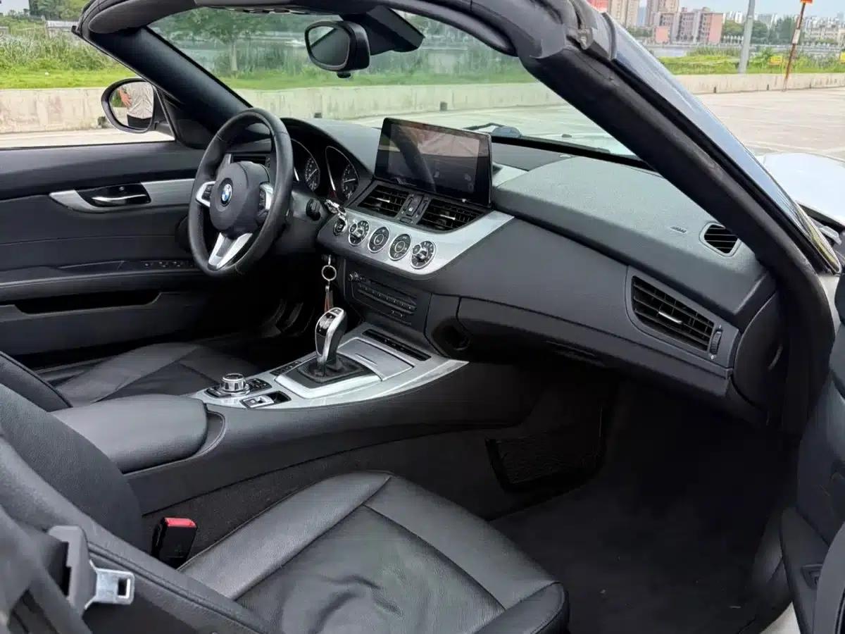 BMW Z4 2012 sDrive20i Leading Edition — миниатюра 7
