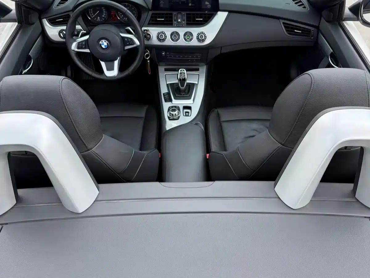 BMW Z4 2012 sDrive20i Leading Edition — миниатюра 9