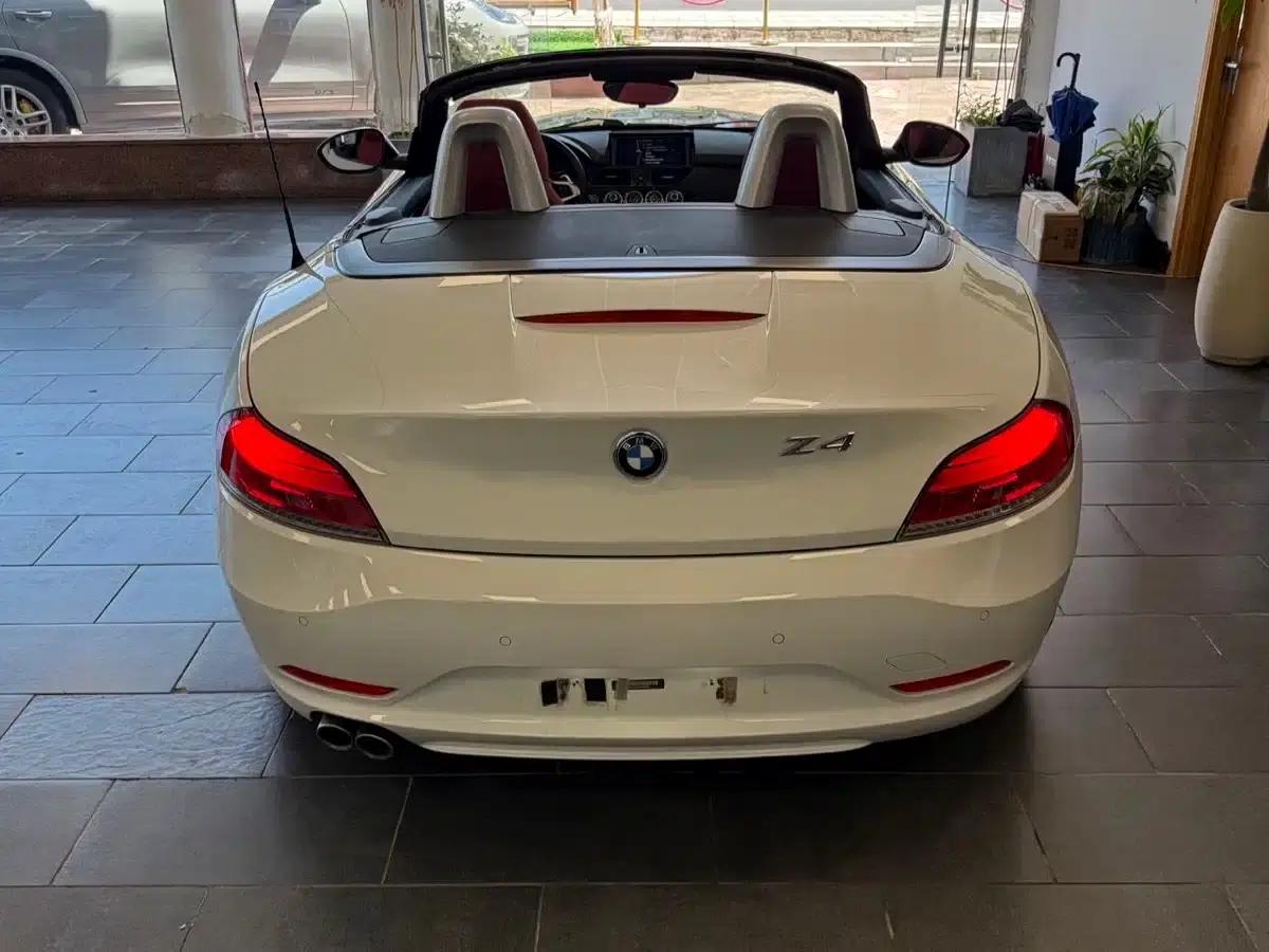 BMW Z4 2013 sDrive20i Leading Edition — миниатюра 9
