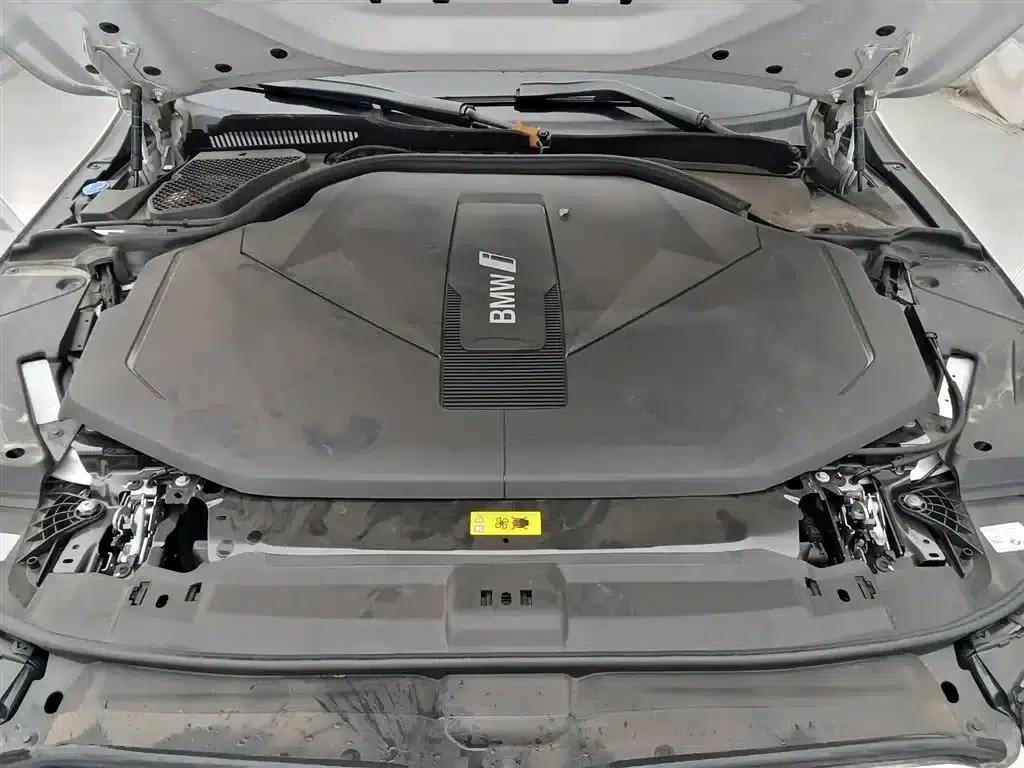 BMW i5 2024 eDrive 35L Luxury Package — миниатюра 17