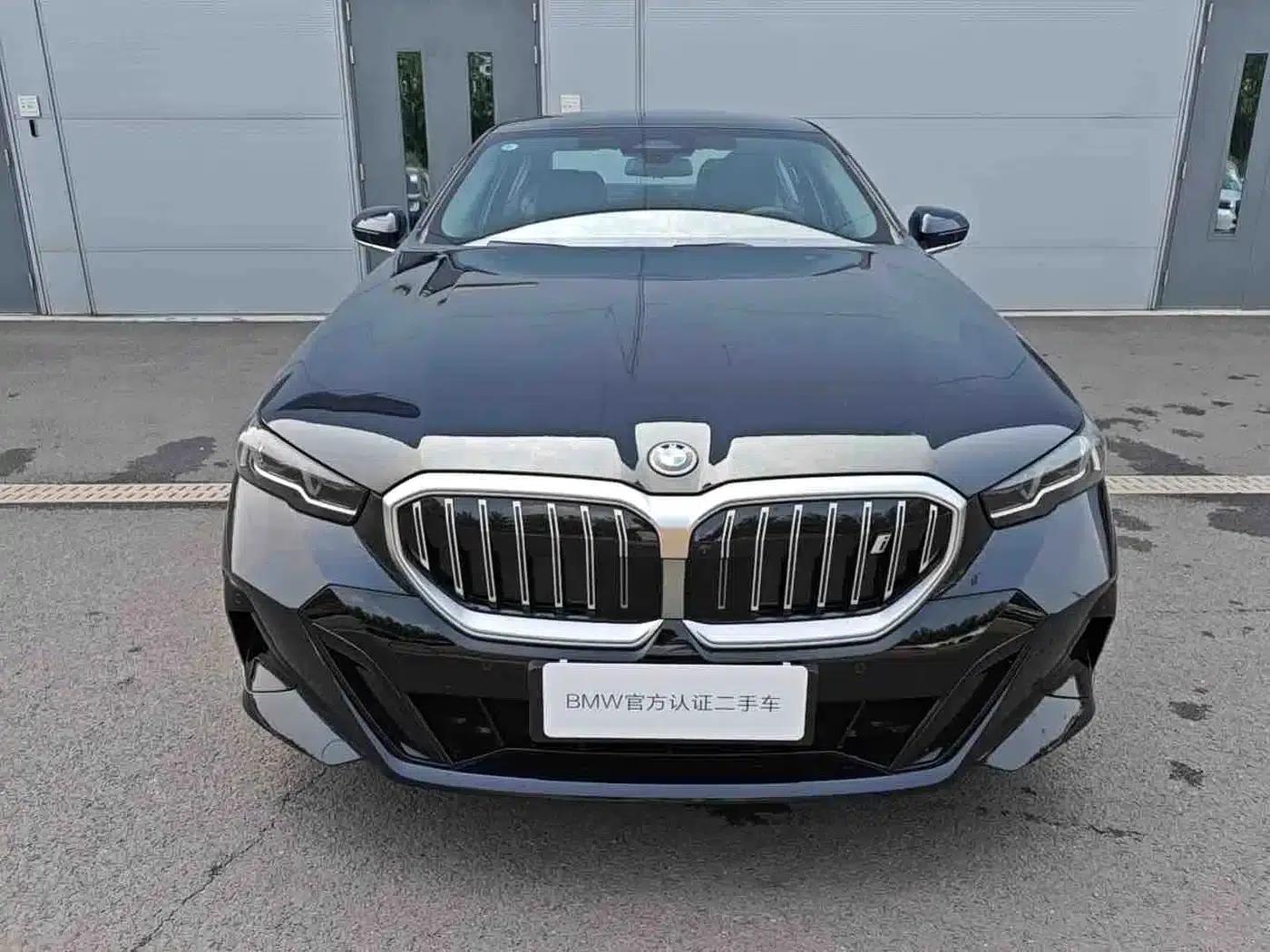 BMW i5 2026 eDrive 35L M Sport Package — миниатюра 2