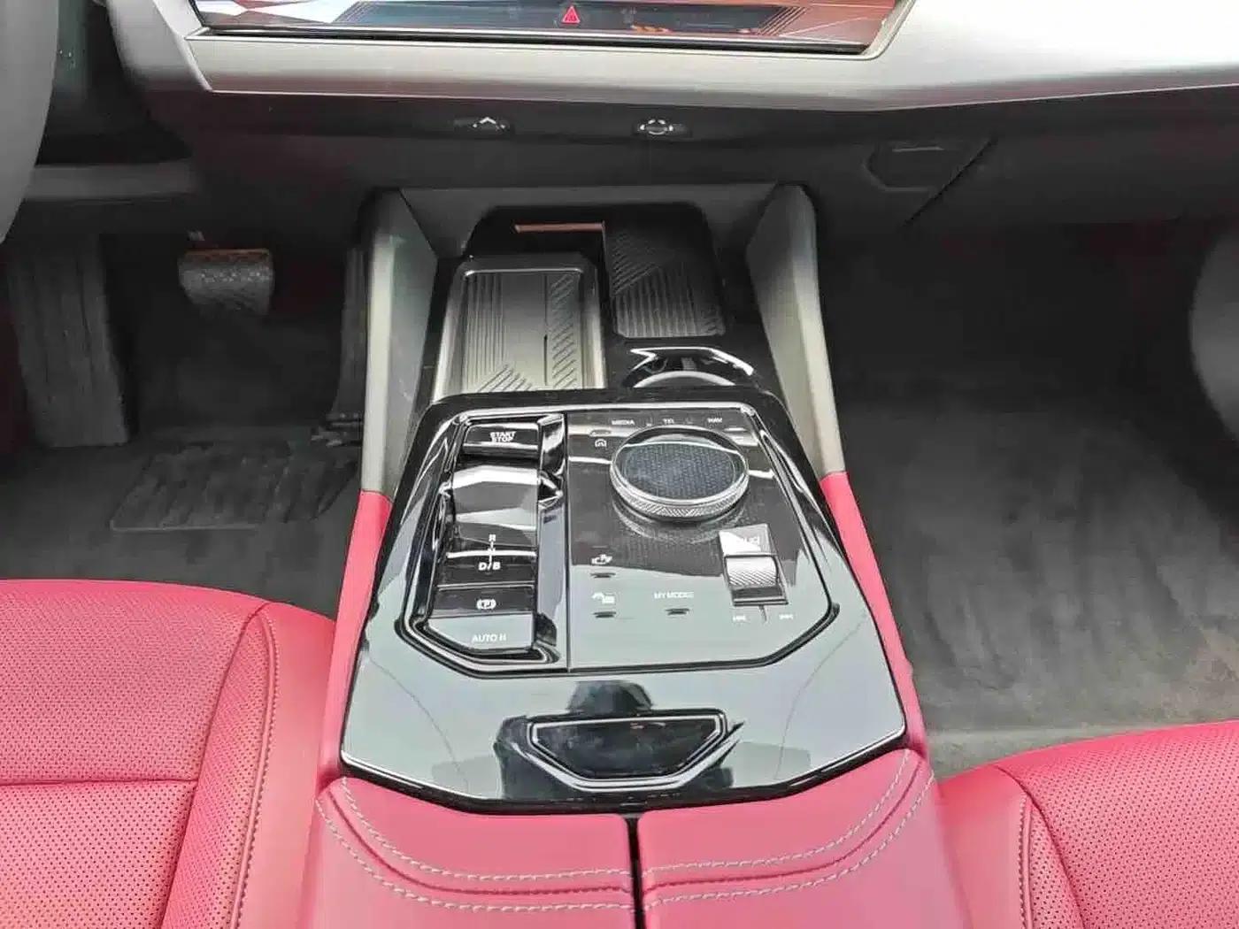 BMW i5 2026 eDrive 35L M Sport Package — миниатюра 12