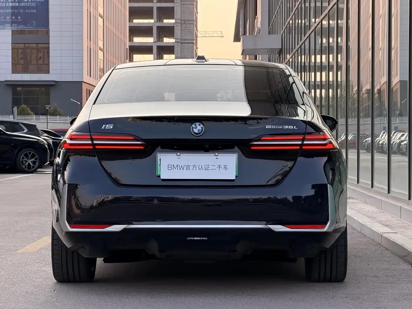 BMW i5 2024 eDrive 35L Luxury Package — миниатюра 22