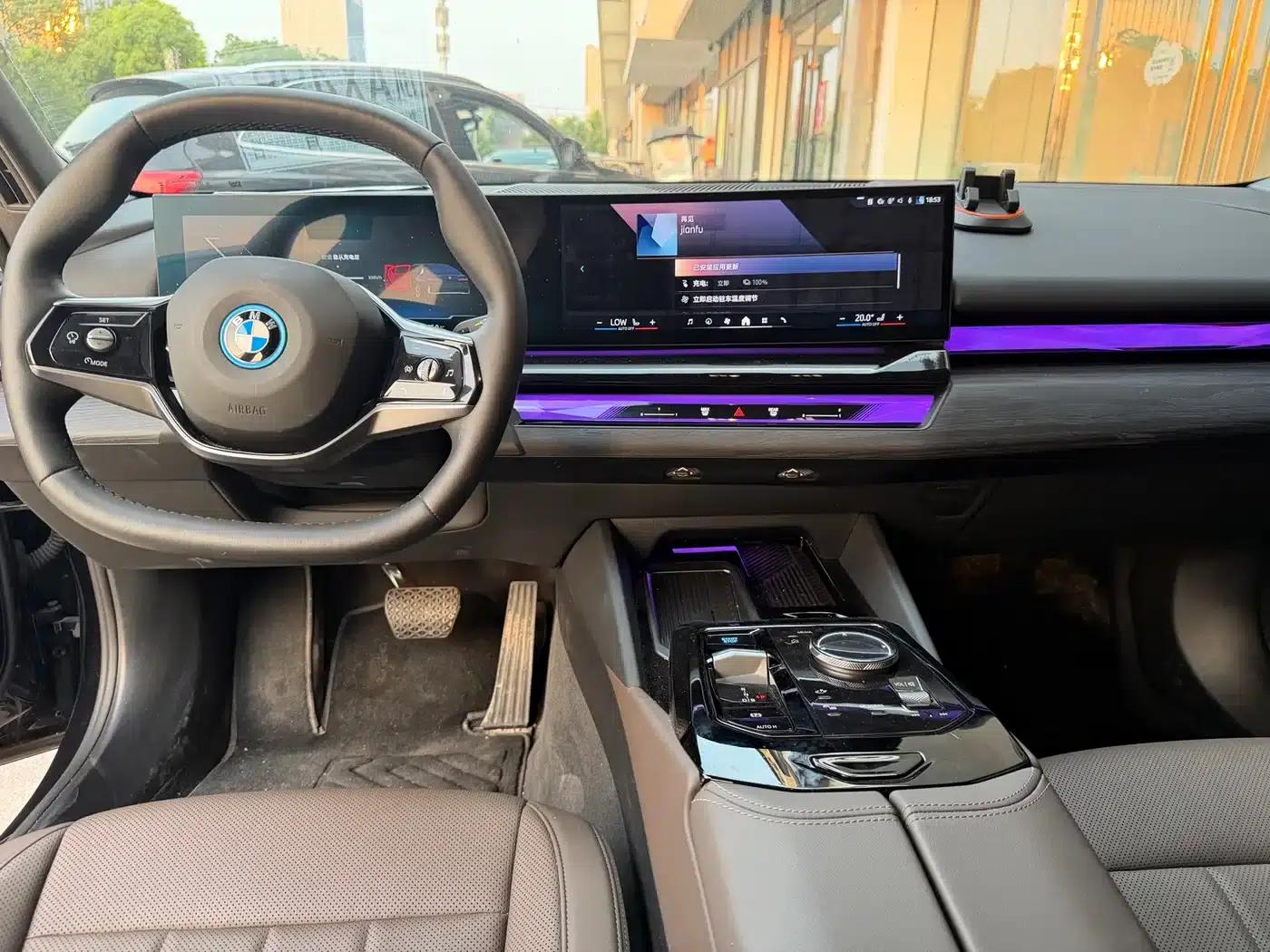 BMW i5 2024 eDrive 35L Luxury Package — миниатюра 6