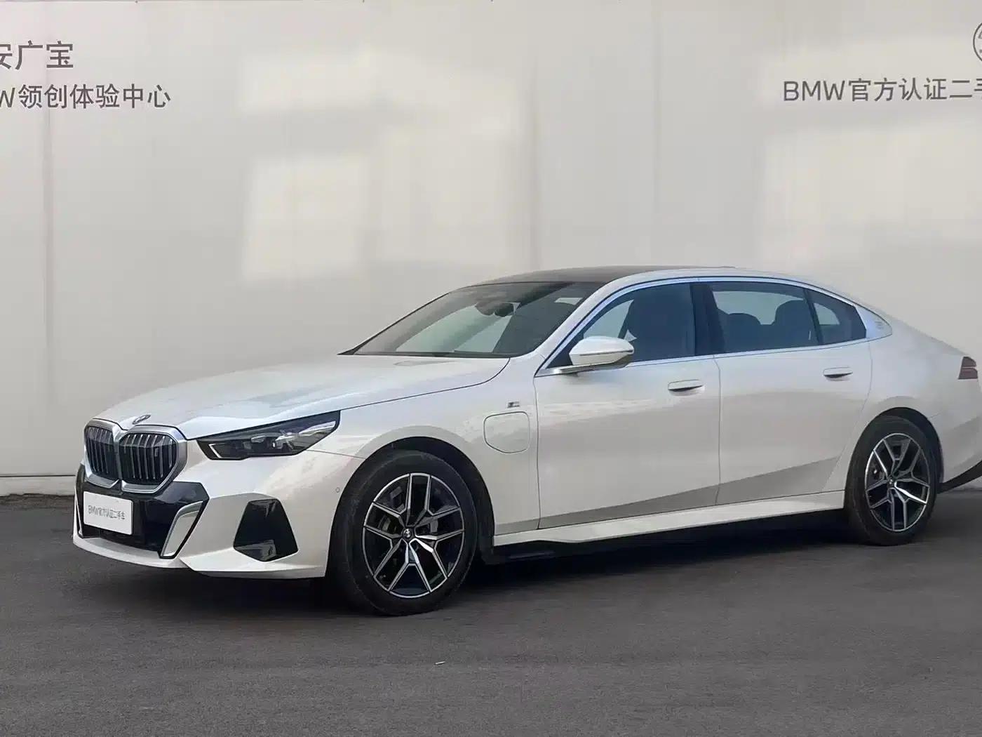 BMW i5 2024 eDrive 35L M Sport Package — миниатюра 1