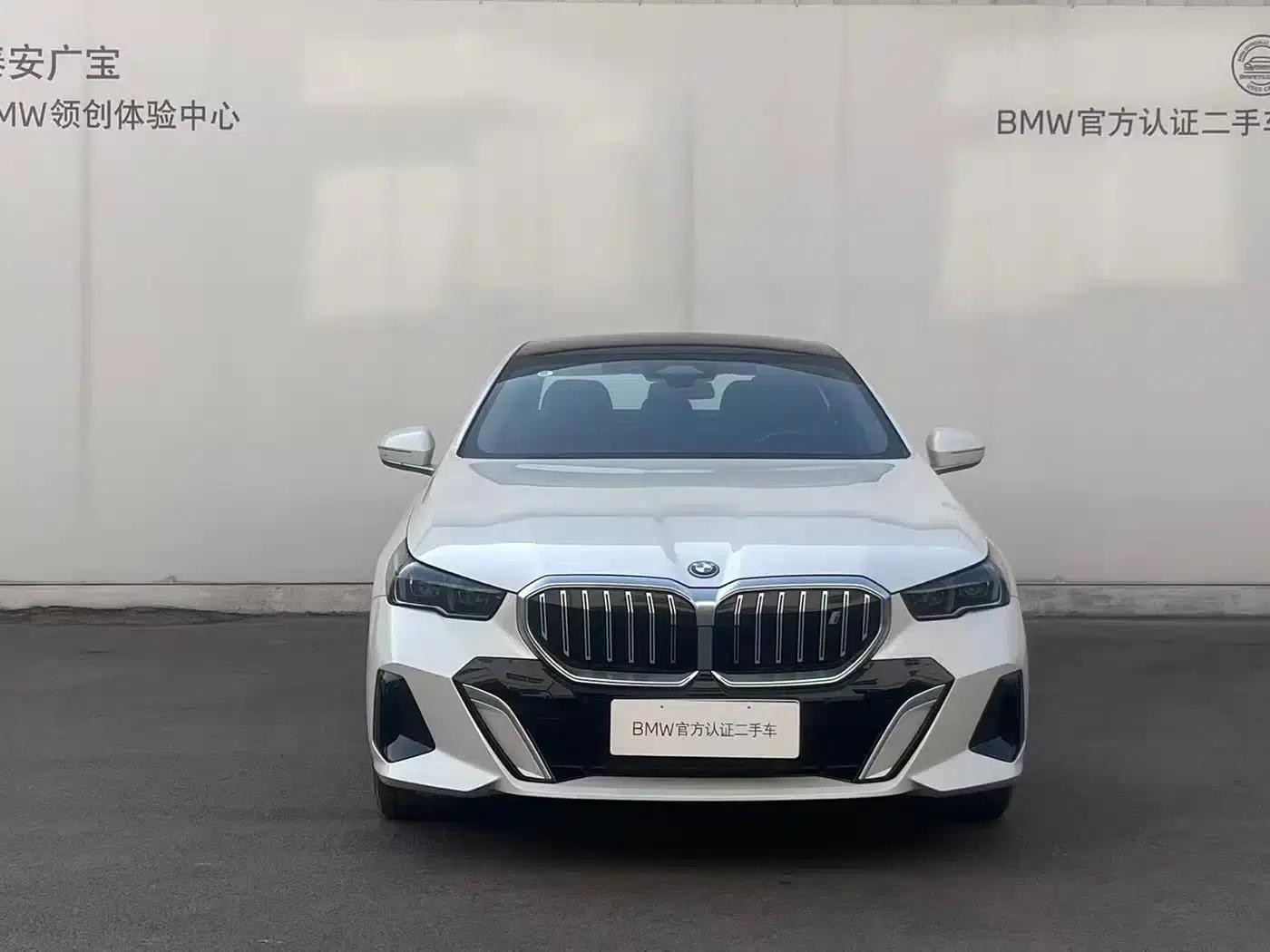 BMW i5 2024 eDrive 35L M Sport Package — миниатюра 2