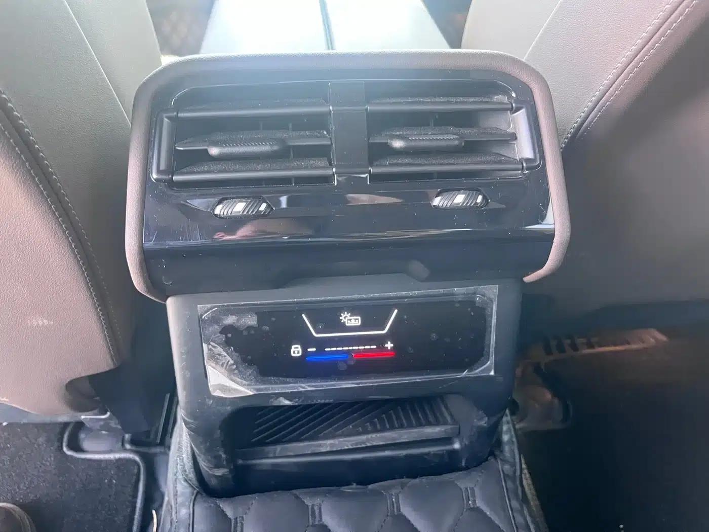 BMW i5 2024 eDrive 35L M Sport Package — миниатюра 9