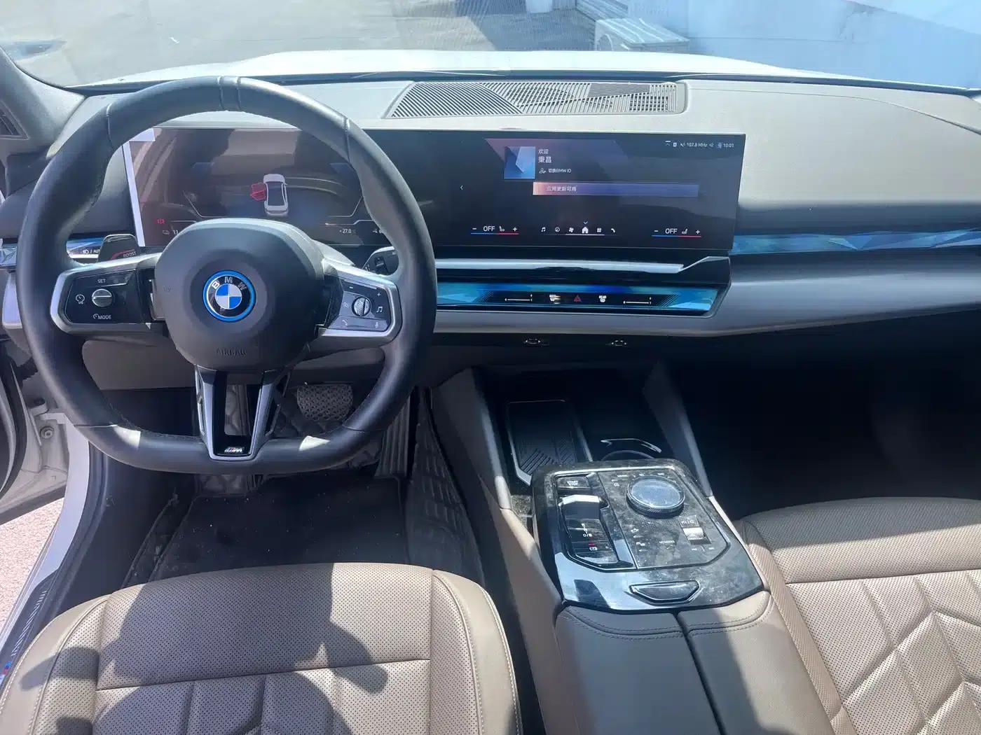 BMW i5 2024 eDrive 35L M Sport Package — миниатюра 10