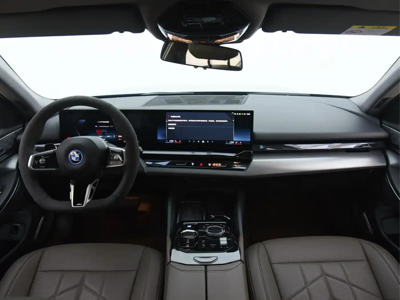 BMW i5 2024 eDrive 35L M Sport Package — миниатюра 15