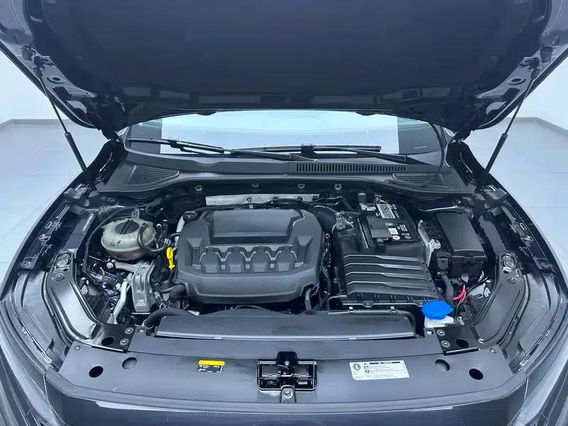 2023 Passat Facelift 330TSI Starry Sky Elite Edition — миниатюра 10