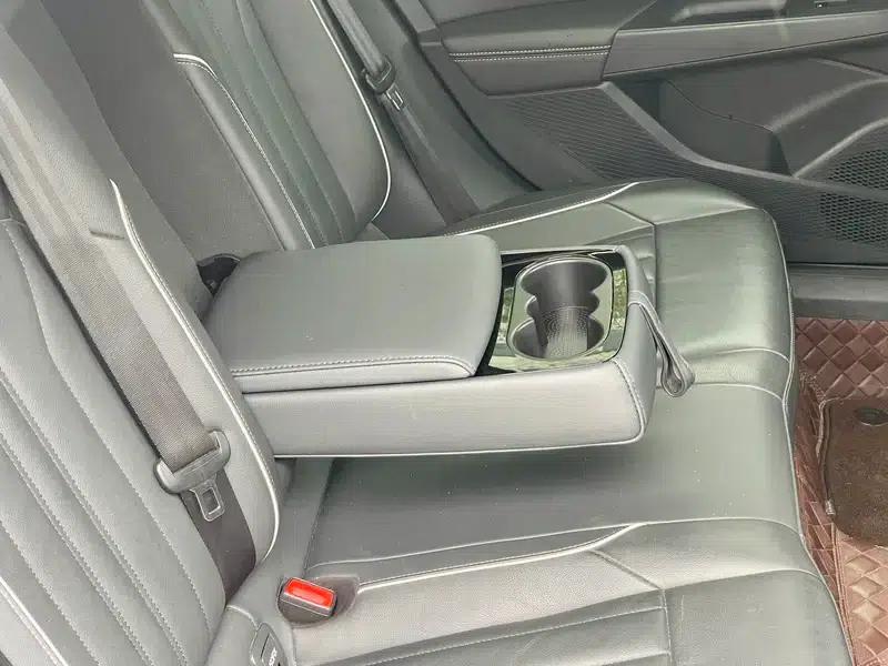 2022 Volkswagen Passat 330TSI Elite Edition — миниатюра 12