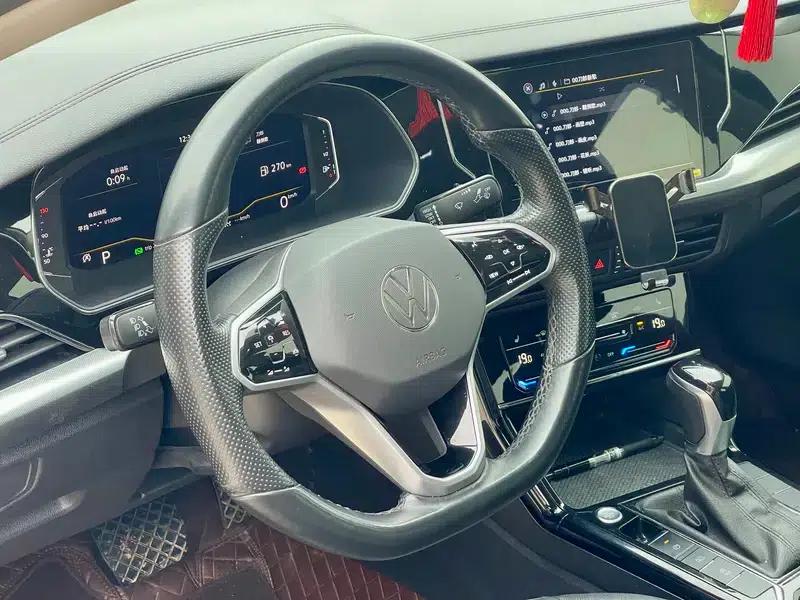 2022 Volkswagen Passat 330TSI Elite Edition — миниатюра 8