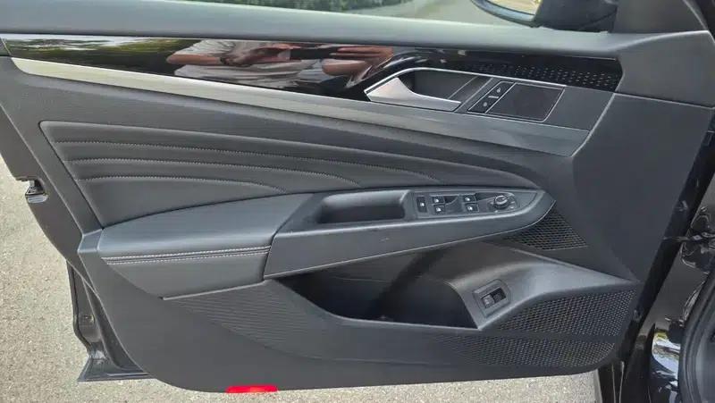 2023 Passat 280TSI Elite Edition — миниатюра 8
