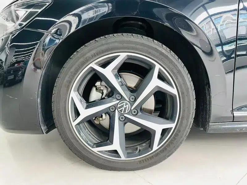 2023 Passat Facelift 330TSI Starry Sky Elite Edition — миниатюра 4