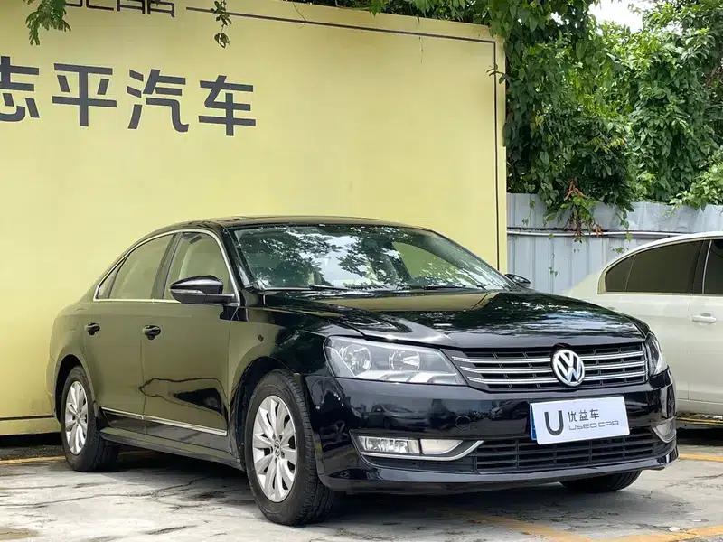 2014 Passat 1.8TSI DSG Premium Edition — миниатюра 3