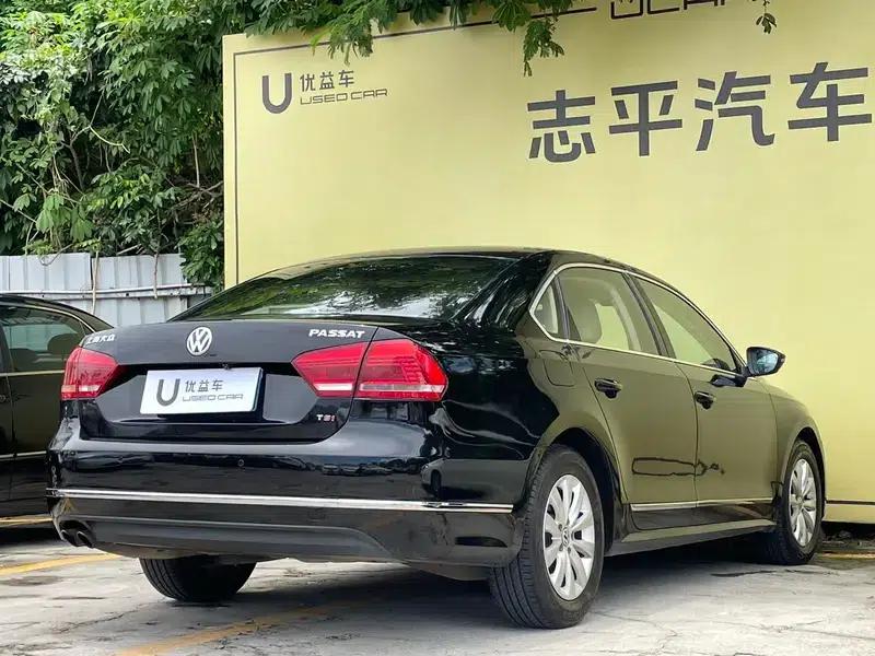2014 Passat 1.8TSI DSG Premium Edition — миниатюра 6