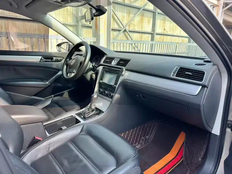 2013 Passat 1.8TSI DSG Premium Edition — миниатюра 11
