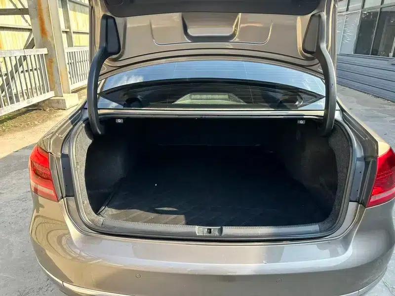 2013 Passat 1.8TSI DSG Premium Edition — миниатюра 20