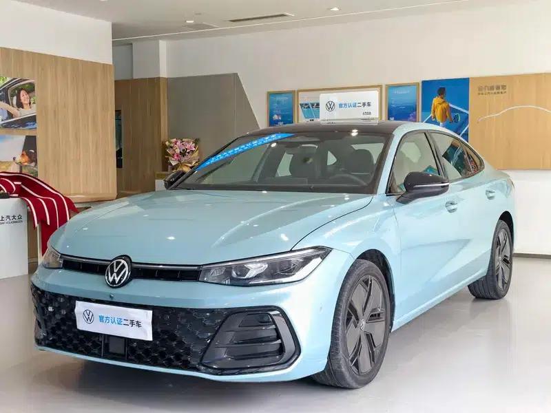 2025 Passat Pro 380TSI Starry Dragon Edition — миниатюра 1