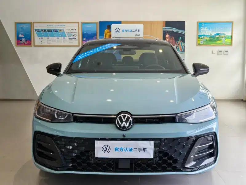 2025 Passat Pro 380TSI Starry Dragon Edition — миниатюра 2