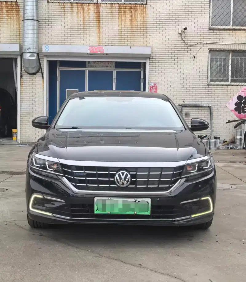 2020 Volkswagen Passat PHEV 430PHEV Hybrid Elite Edition (China VI Emission Standard) — миниатюра 2