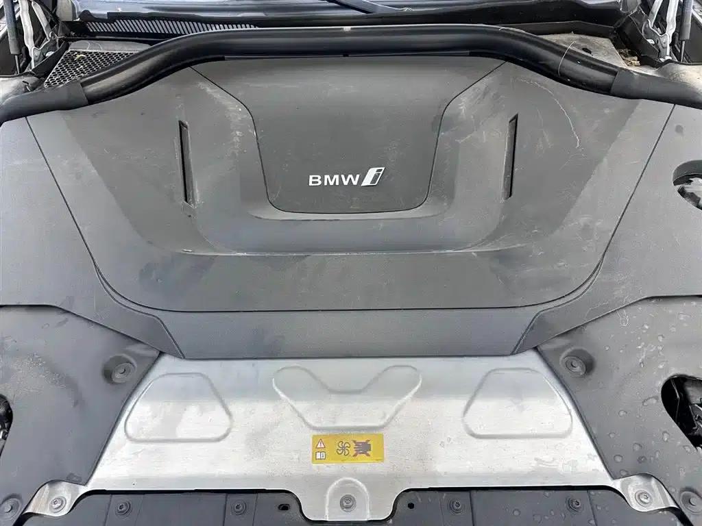 BMW iX3 2024 Leading Edition — миниатюра 17