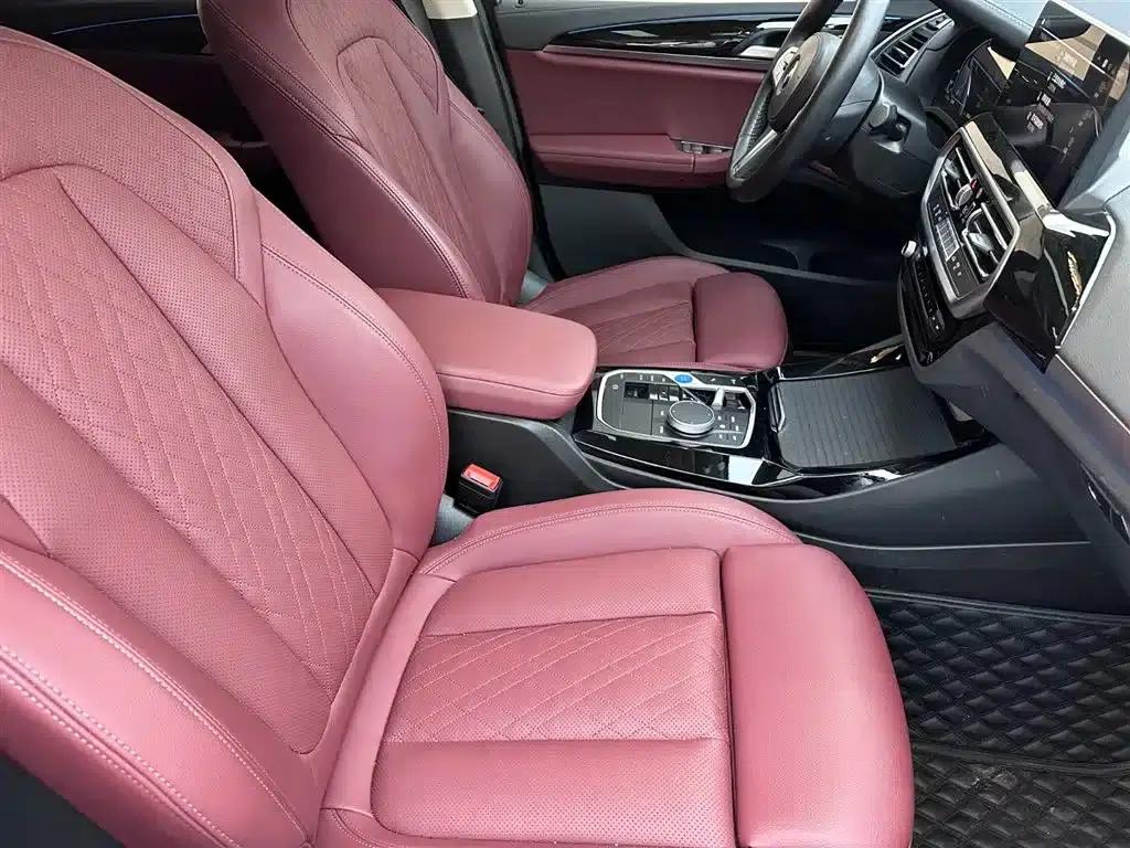 BMW iX3 2024 Leading Edition — миниатюра 9