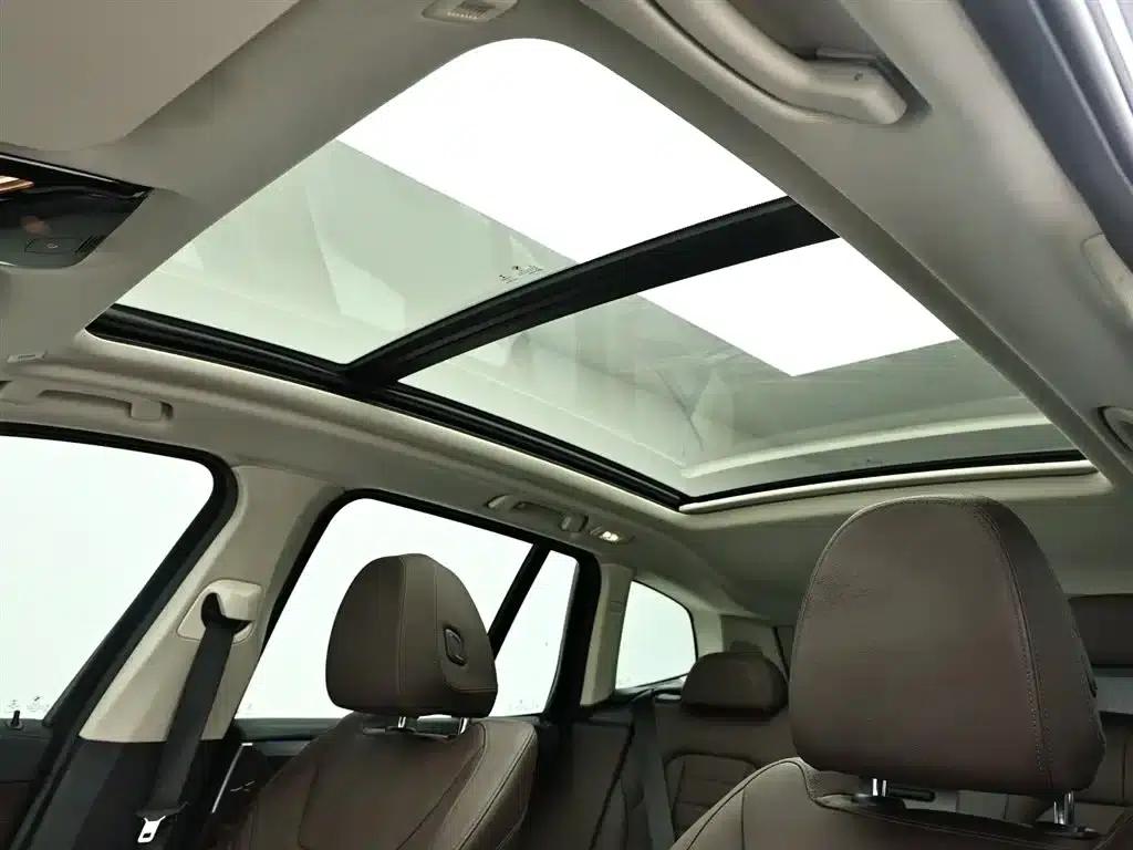 BMW iX3 2021 Leading Edition — миниатюра 12