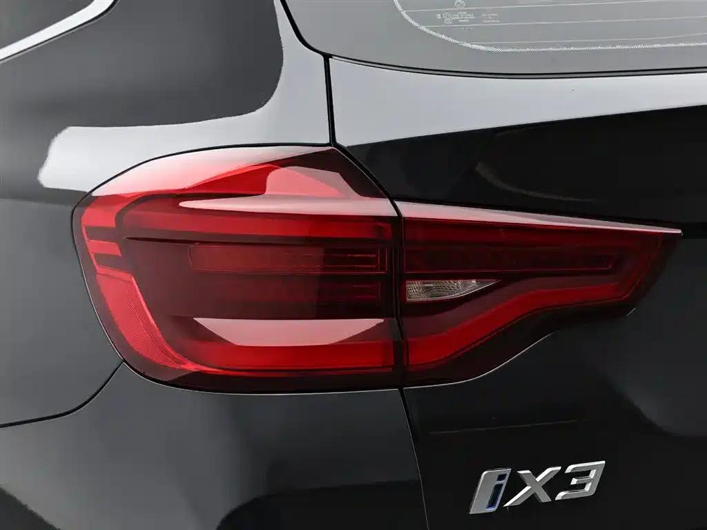 BMW iX3 2021 Leading Edition — миниатюра 7