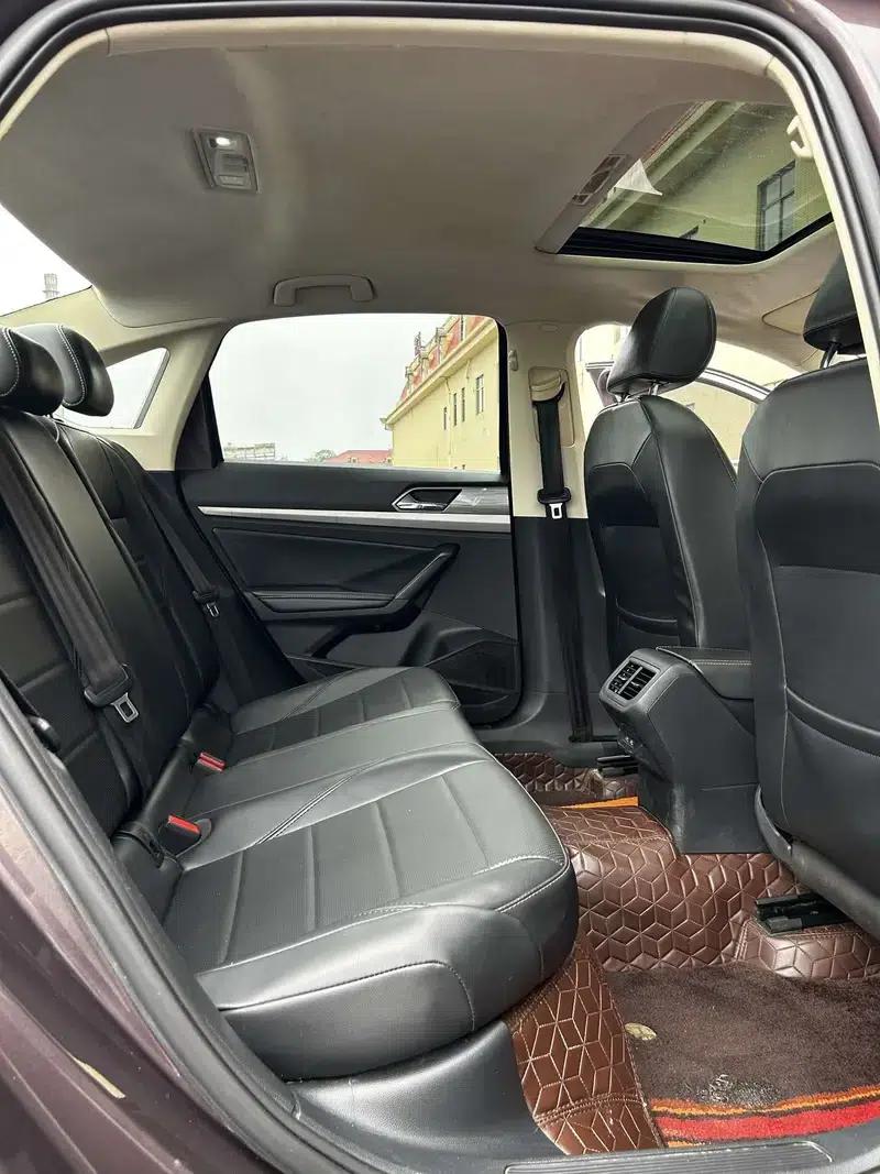 2019 Volkswagen Lavida 1.5L Automatic Comfort Edition (China VI Emission Standard) — миниатюра 12