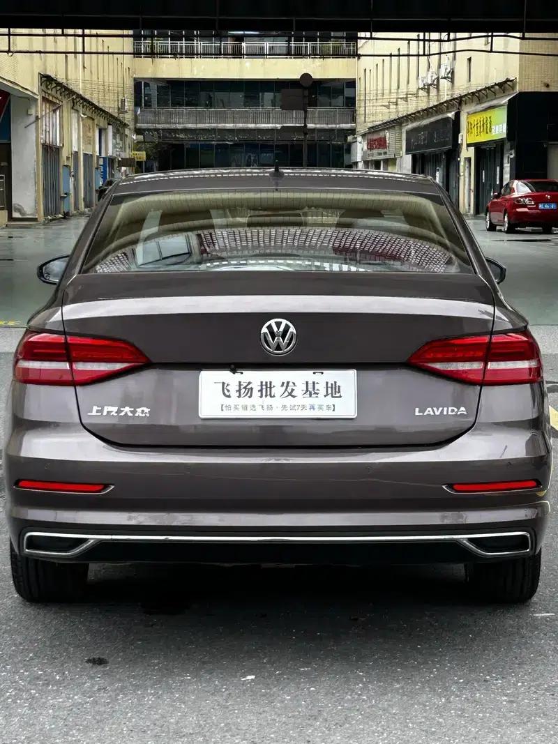 2019 Volkswagen Lavida 1.5L Automatic Comfort Edition (China VI Emission Standard) — миниатюра 4