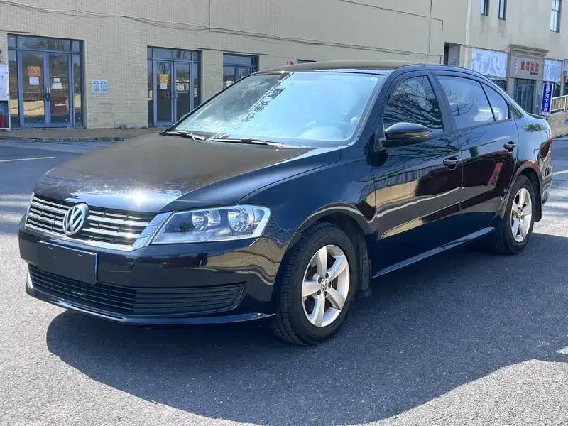 2013 Volkswagen Lavida 1.6L Automatic Fashion Edition — миниатюра 1