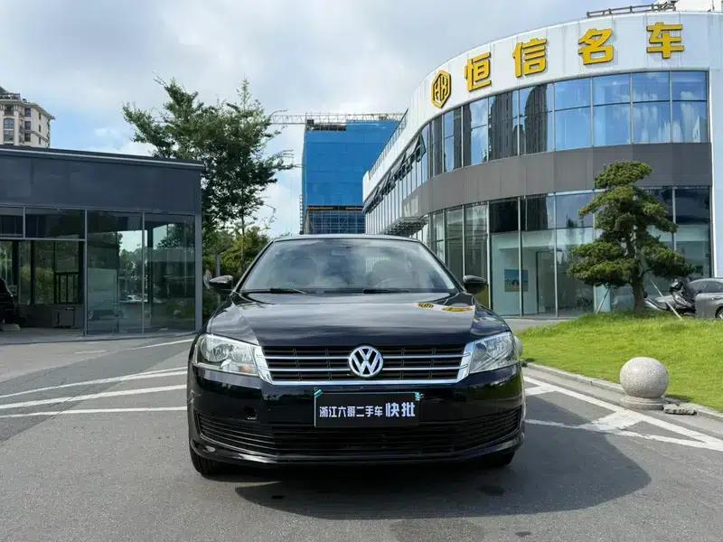 2013 Volkswagen Lavida Classic Facelift 1.6L Automatic Fashion Edition — миниатюра 2