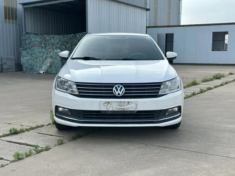 2015 Volkswagen Lavida 1.6L Automatic Comfort Edition — миниатюра 2