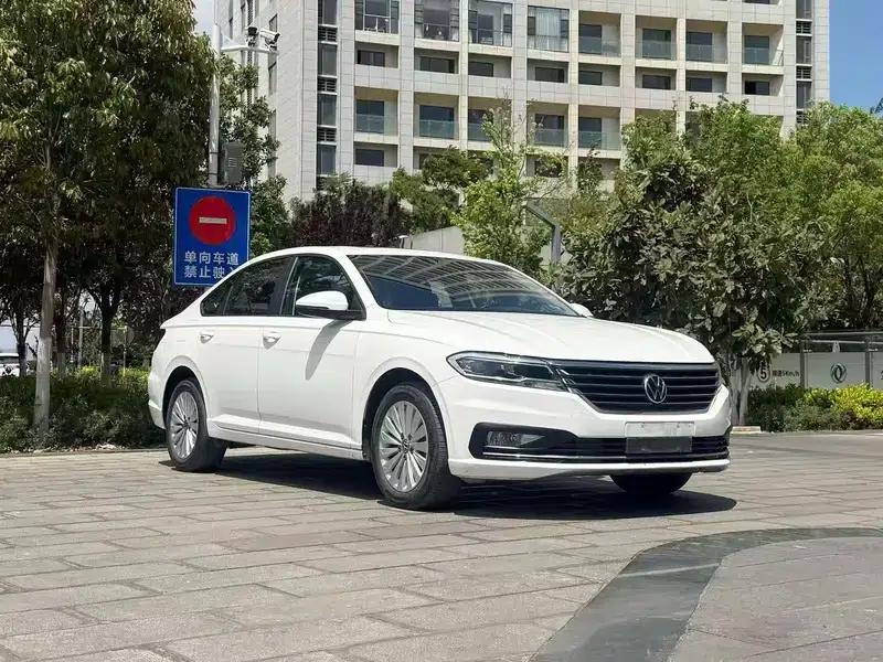 2021 Volkswagen Lavida 280TSI DSG Comfort Edition — миниатюра 3