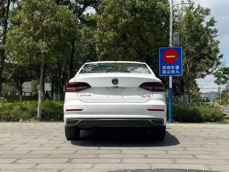 2021 Volkswagen Lavida 280TSI DSG Comfort Edition — миниатюра 5