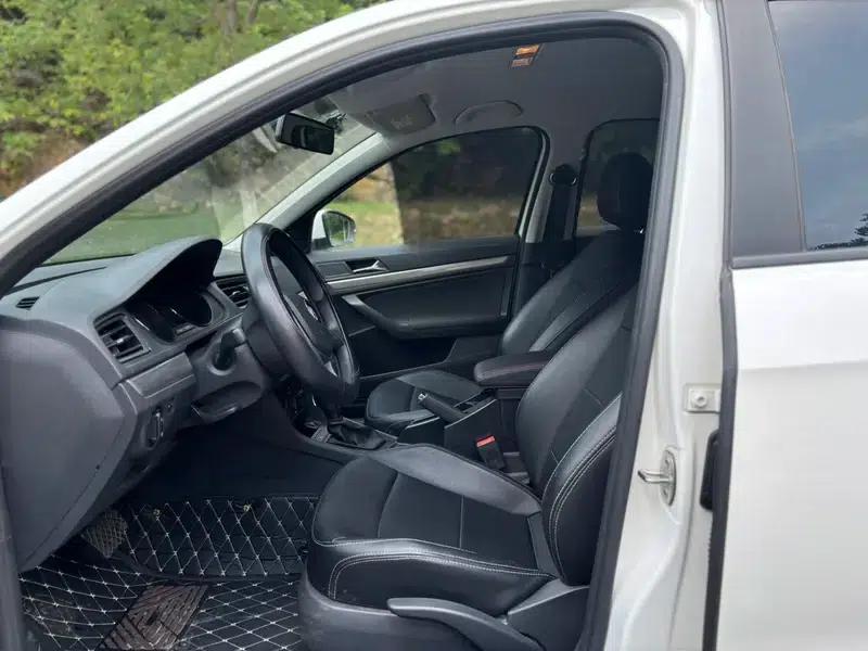 2019 Volkswagen Lavida, Qihang 1.5L Automatic Fashion Edition (National VI Emission Standard) — миниатюра 12