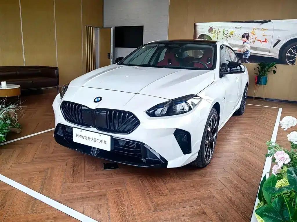 2025 BMW 2 Series 225L M Sport Shadow Edition — миниатюра 1