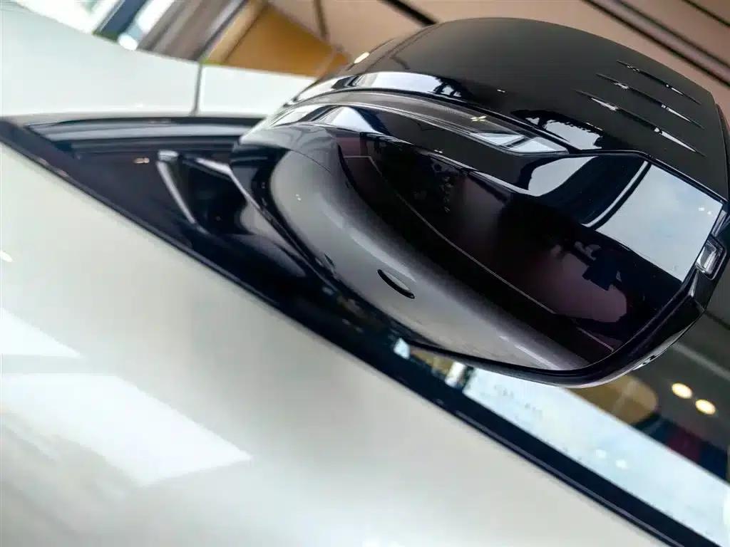 2025 BMW 2 Series 225L M Sport Shadow Edition — миниатюра 17