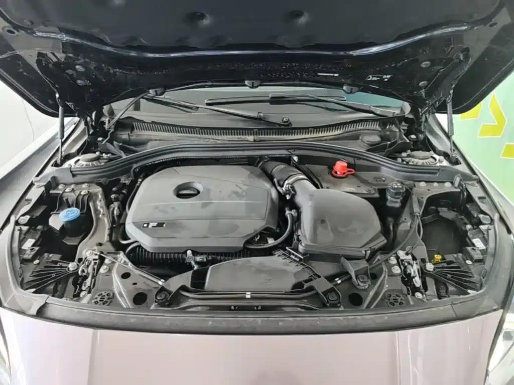 2025 BMW 2 Series 225L M Sport Shadow Edition — миниатюра 20