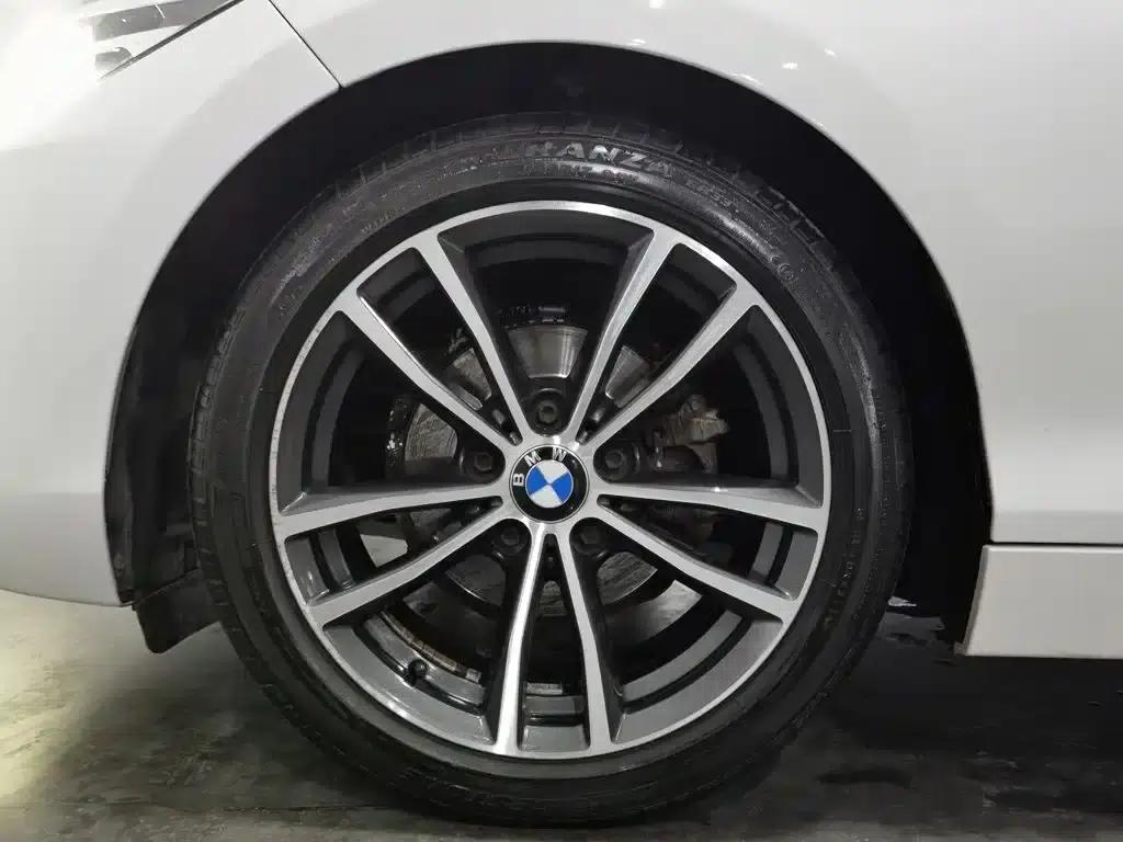 BMW 2 Series (Imported) 2018 220i Sport Design Package — миниатюра 17