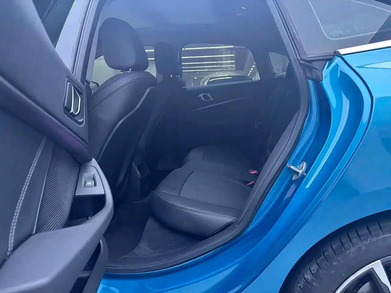 2021 BMW 2 Series Imported Model 225i Four-Door Coupe M Sport Package — миниатюра 11